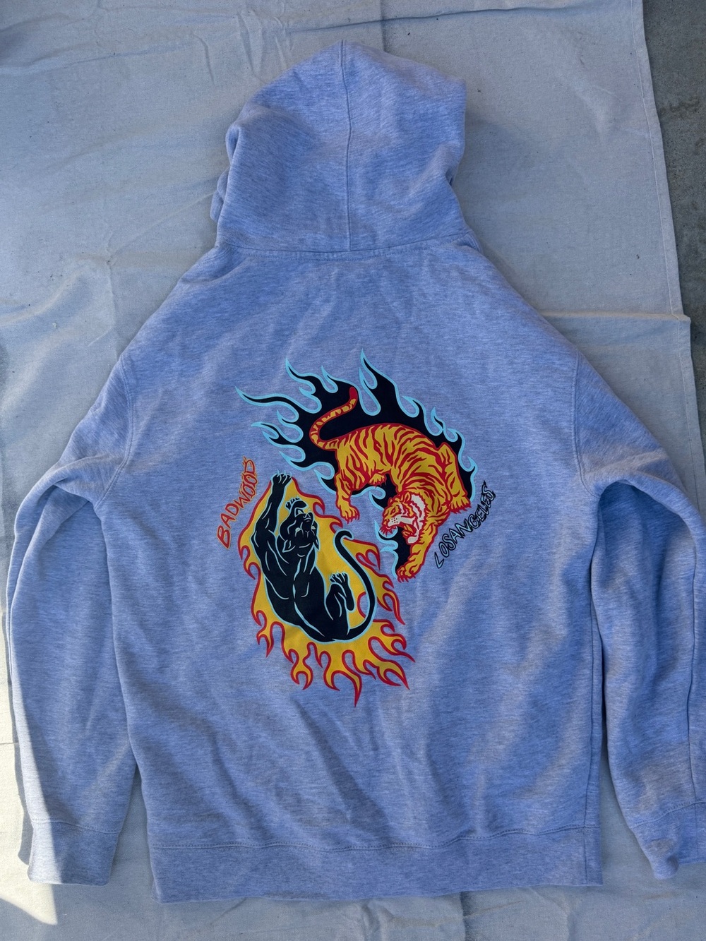Badwood Light Gray Graphic Hoodie Sweatshirt with Tiger & Panther Print